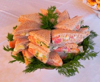 Salmon Sandwiches