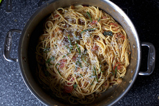 spaghetti with chickpeas