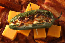 Bacon and Cheddar Jalapeño Poppers Recipe