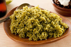 Spicy Green Rice (Arroz Verde) Recipe