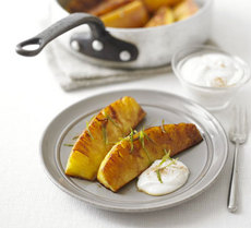 Spiced glazed pineapple with cinnamon fromage frais