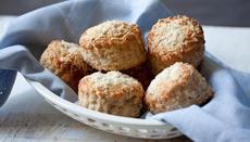 Wholemeal cheese scones