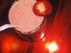 Super Thick Strawberry Smoothies