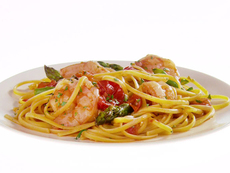 Linguine with Shrimp, Asparagus and Cherry Tomatoes
