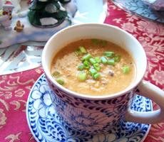 Creamy Cauliflower and Brie Soup