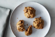 Quinoa Cookies with Coconut &amp; Chocolate Chunks